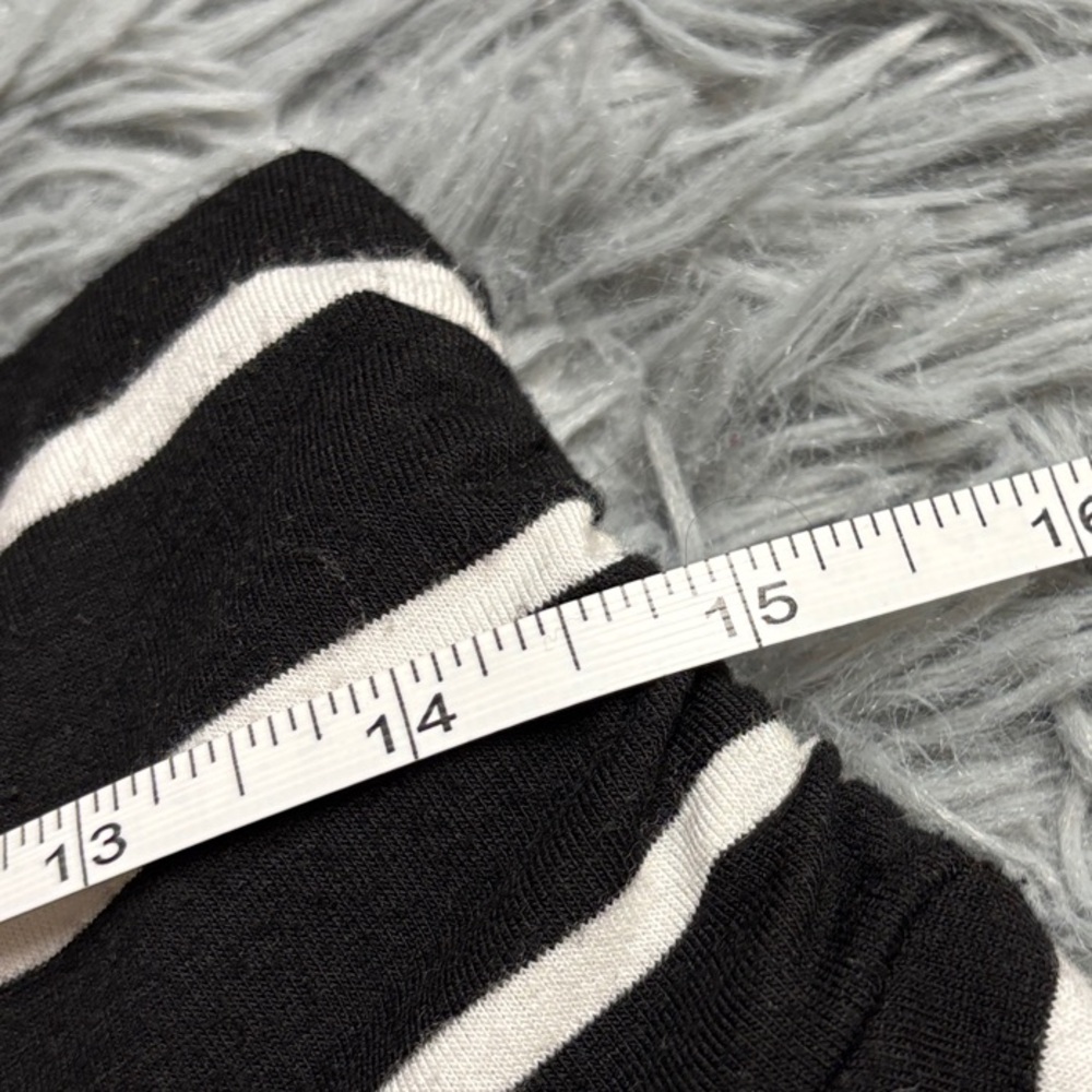 Black and White Striped Midi Skirt - Picture 13 of 15